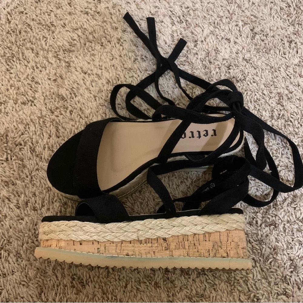 women’s sandals